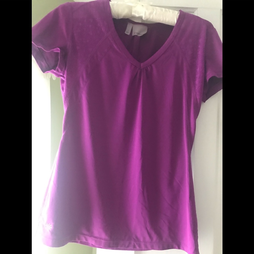 Athletic top